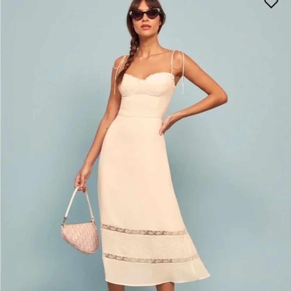 Reformation Ronan Midi Dress - Picture 4 of 16